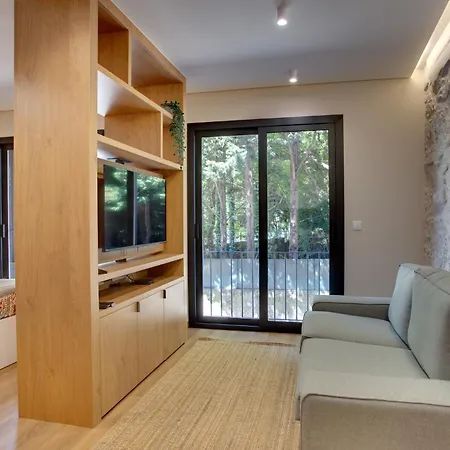 Appartamento Jardins Da Aurora - Cozy With Private Garden And Parking