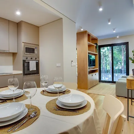 Jardins Da Aurora - Cozy With Private Garden And Parking Appartamento